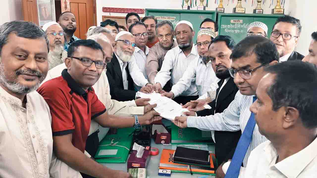 দিনাজপুর আইনজীবী সমিতির নির্বাচনে ৩৯ প্রার্থীর মনোনয়ন