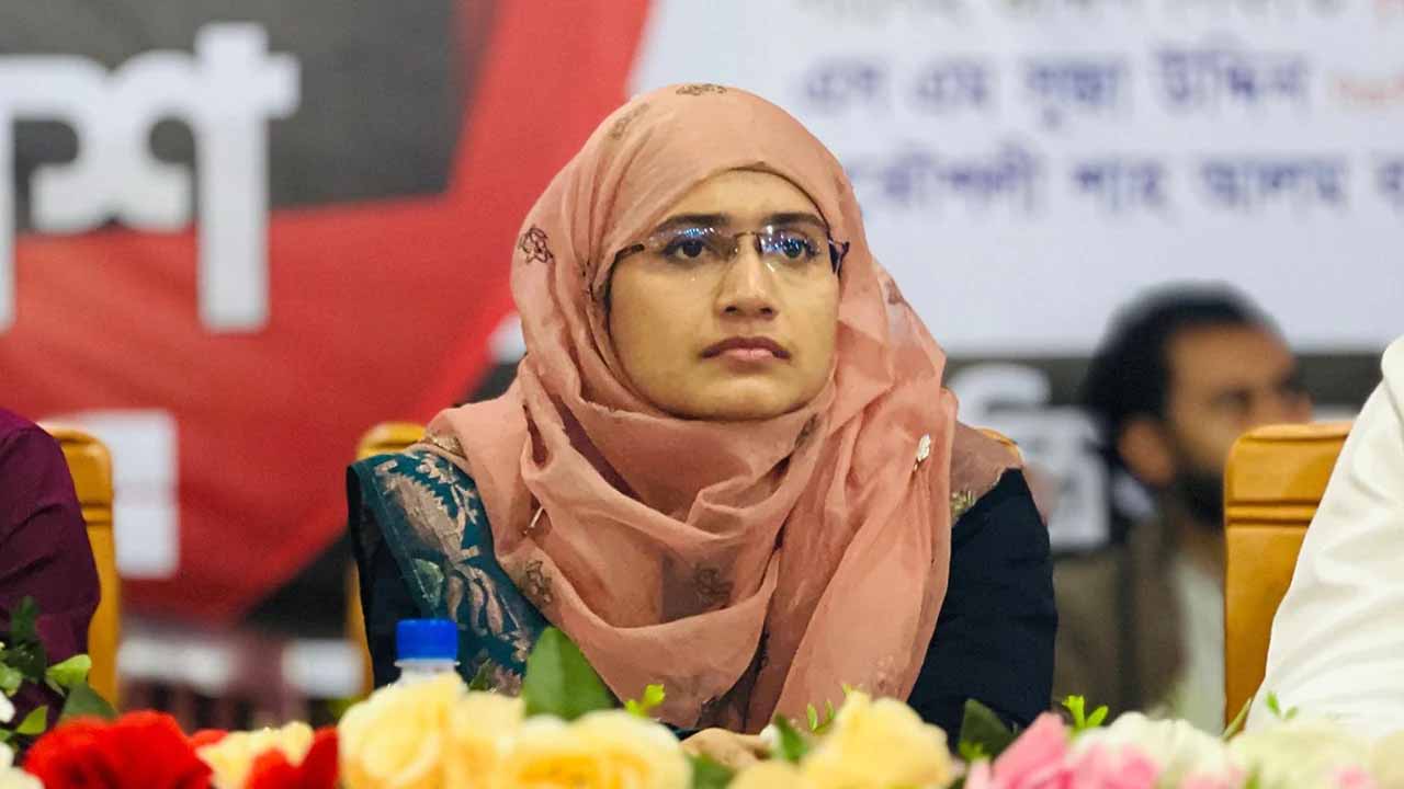 জামায়াতকে নিয়ে বিস্ফোরক মন্তব্য এনসিপি নেত্রী সামান্তার