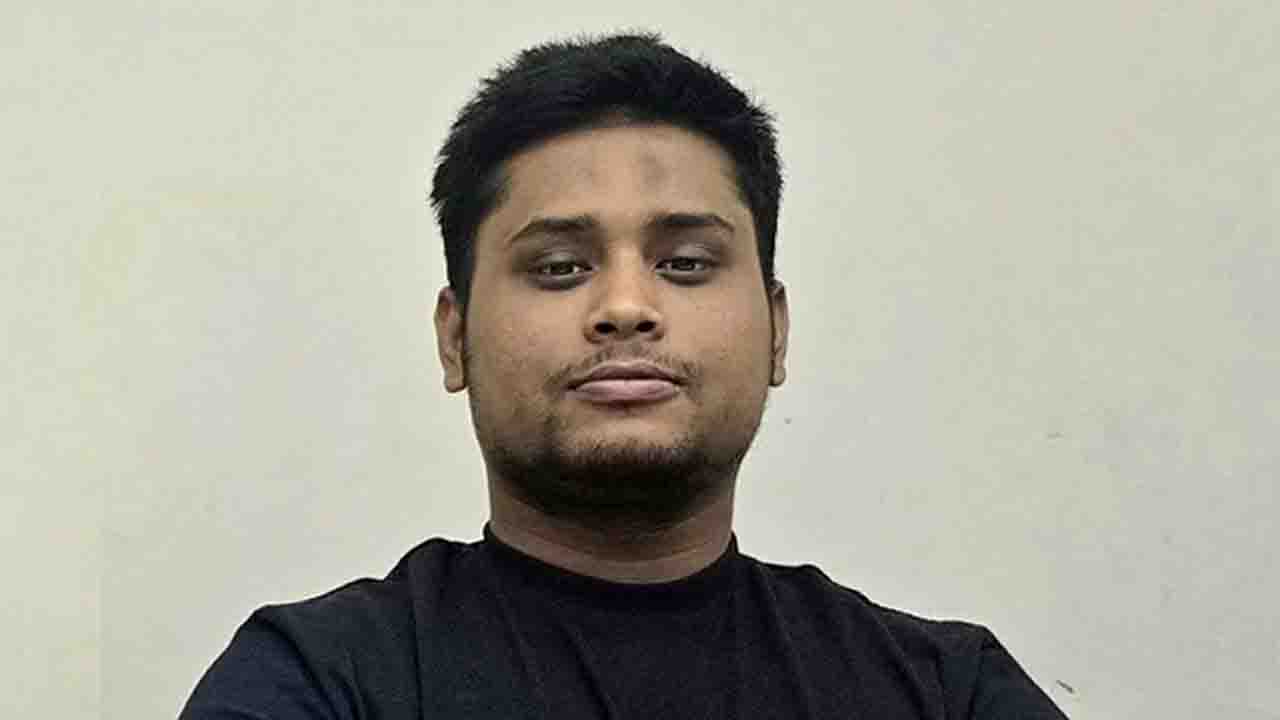 হাসনাত আব্দুল্লাহর দুঃখ প্রকাশ