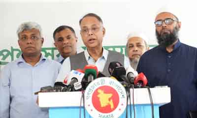 বিদ্যুৎমন্ত্রীর সাম্প্রতিক মন্তব্য অনুযায়ী গ্রামে লোডশেডিং নেই, যা সমস্যা হচ্ছে তা কেবল কারিগরি ত্রুটি। আপনি কি এই বক্তব্যের সাথে একমত?