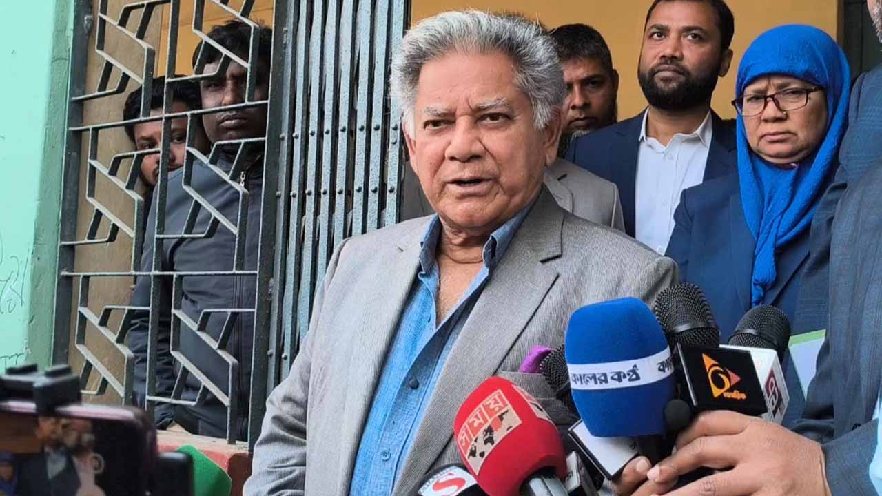 না-ভোটের পক্ষ নেওয়া দলগুলো রক্তের সাথে বেইমানি করছে:নৌ-পরিবহন উপদেষ্টা