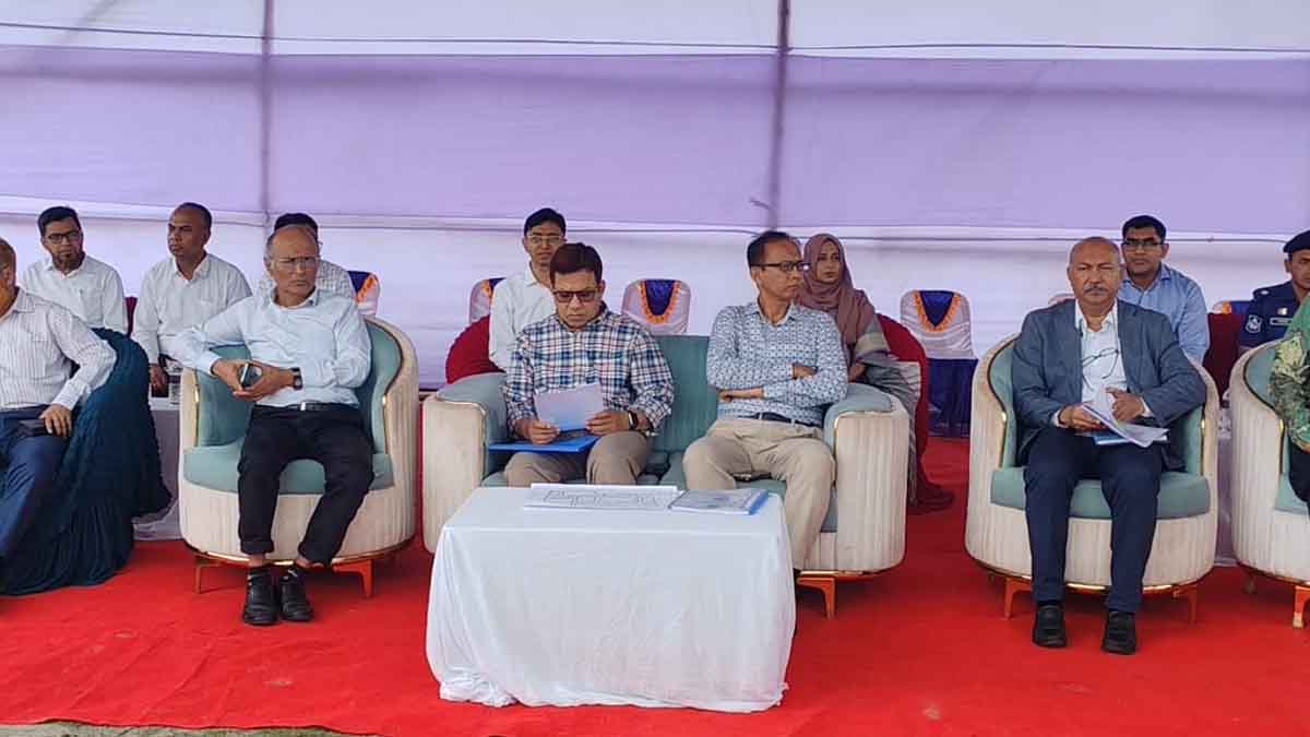 নীলফামারীতে বাংলাদেশ-চীন মৈত্রী হাসপাতাল প্রকল্প পরিদর্শন