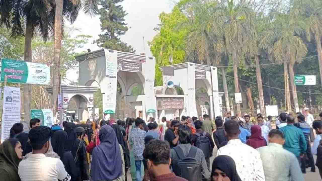 ইবিতে শুরু হলো গুচ্ছ ‍‍`সি‍‍` ইউনিটের ভর্তি পরীক্ষা