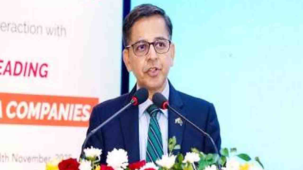 বাংলাদেশের জন্য ভারতের বিজনেস ভিসা ইস্যু করা হচ্ছে: প্রণয় ভার্মা