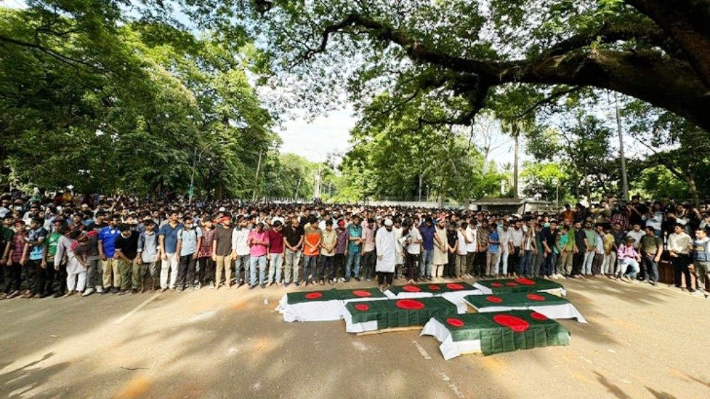 ফিরে দেখা ১৭ জুলাই: পুলিশের বাধা ও ‍‍`কমপ্লিট শাটডাউন‍‍` ঘোষণা