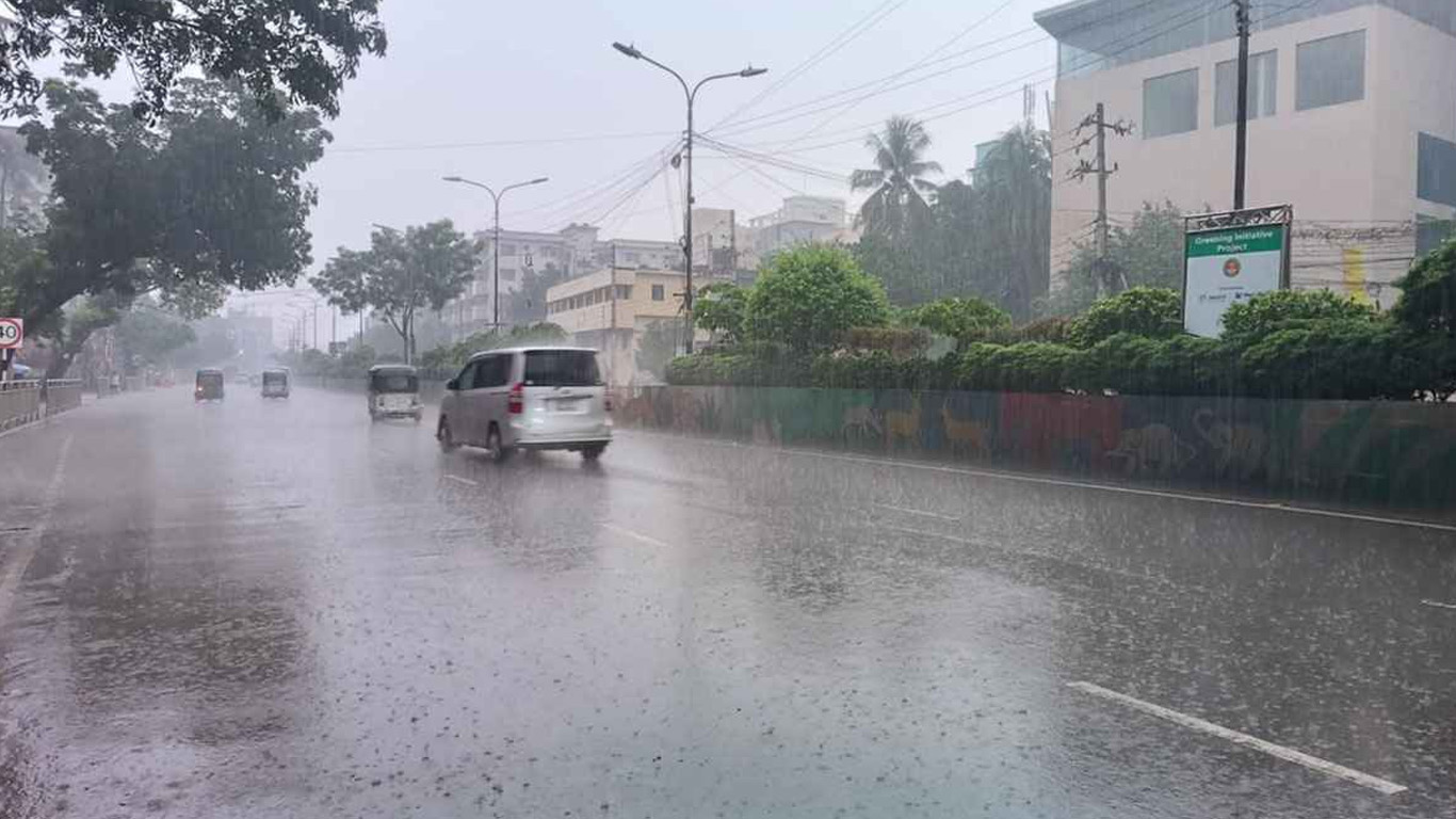 ঢাকার আবহাওয়া: রাজধানীতে আজ হালকা বৃষ্টি হতে পারে