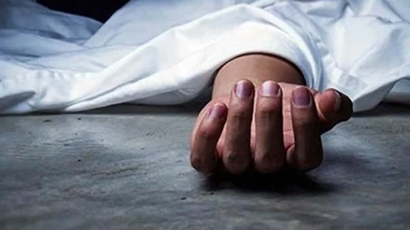 নেত্রকোনার কেন্দুয়ায় অটোচালকের গলাকাটা লাশ উদ্ধার