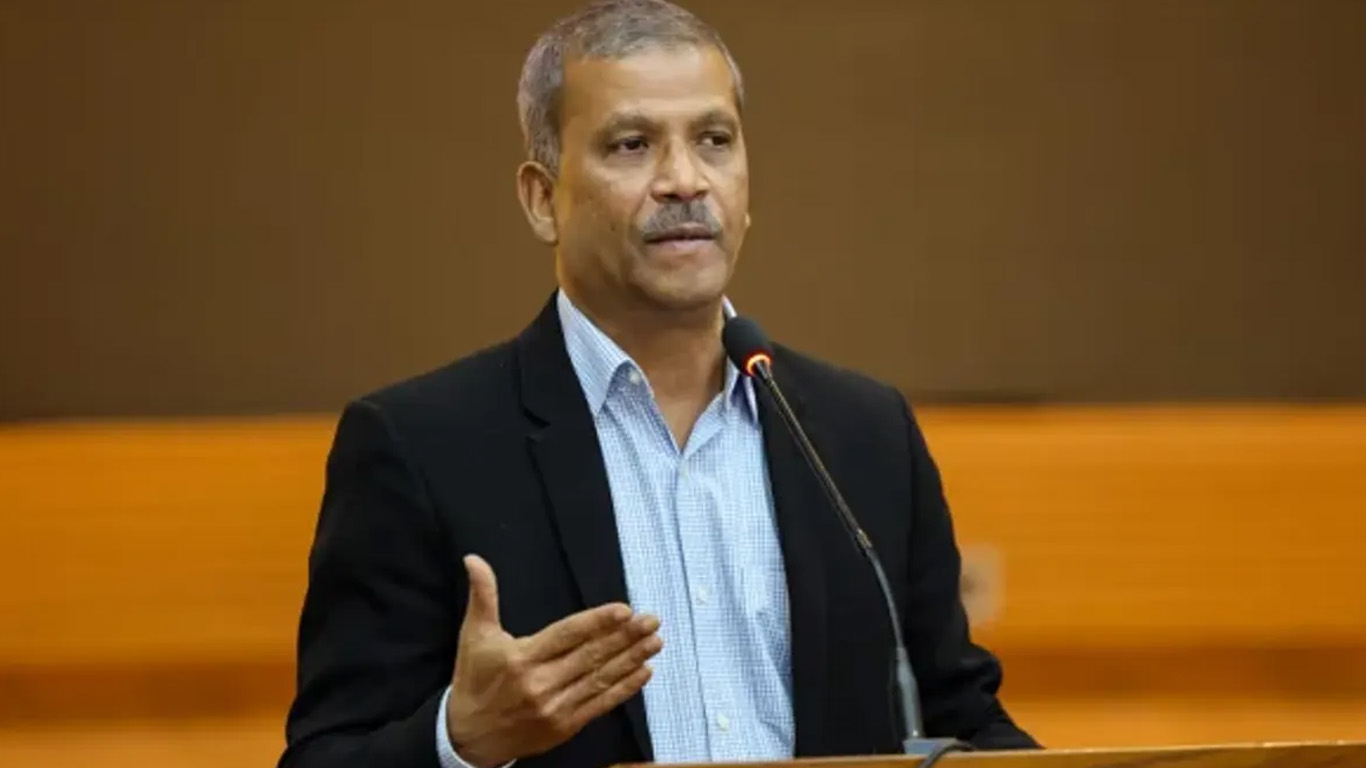 ফেব্রুয়ারিতেই জাতীয় নির্বাচন অনুষ্ঠিত হবে: আইন উপদেষ্টা