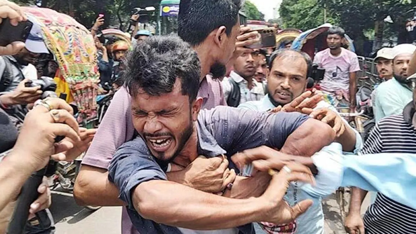 রিকশাচালক আজিজুরকে নিয়ে সরকারের বিবৃতি