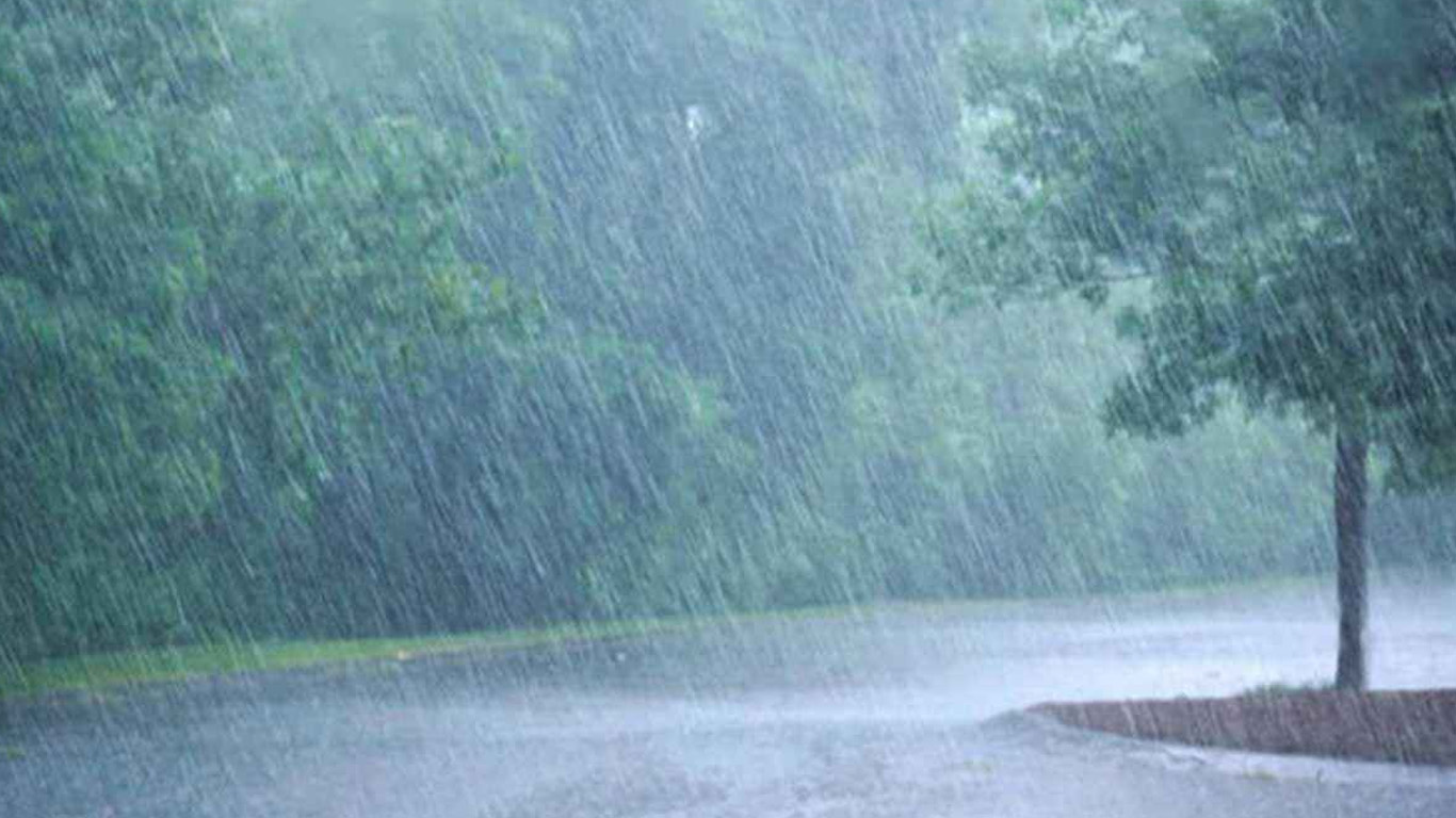 চার বিভাগে ভারী বৃষ্টির পূর্বাভাস: সতর্কতা জারি করল আবহাওয়া অধিদপ্তর