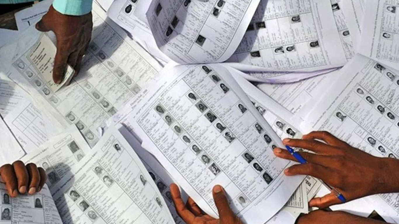 পশ্চিমবঙ্গে ২১ বাংলাদেশি, অবৈধ নথি পাওয়ায় চাঞ্চল্য