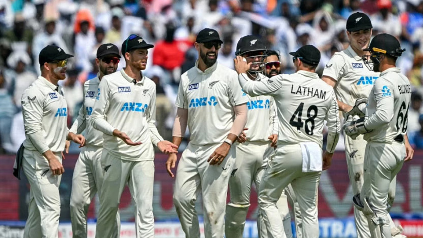 ইতিহাস গড়ে জিম্বাবুয়েকে হারিয়ে সিরিজ জিতল নিউজিল্যান্ড