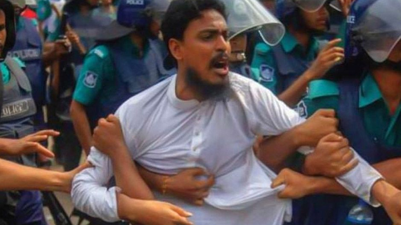 আন্দোলন সফলে নেওয়া কৌশলগুলো জানালেন আখতার হোসেন