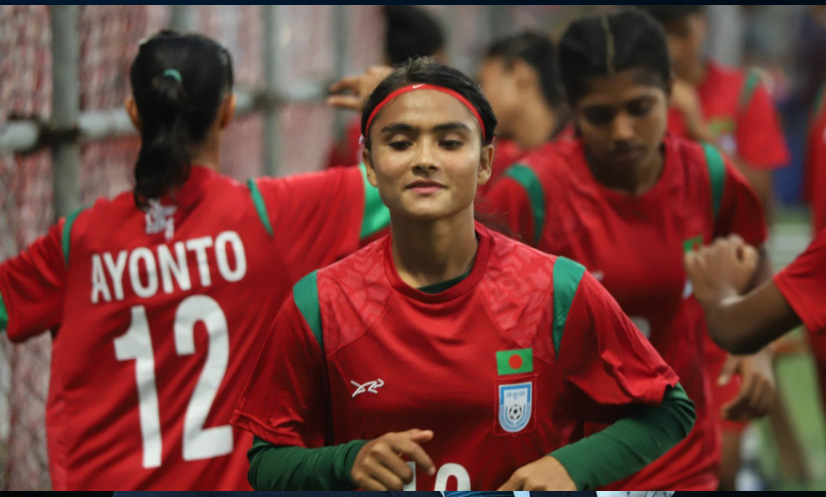 সাগরিকার গোলে এগিয়ে বাংলাদেশ, শ্বাসরুদ্ধকর ম্যাচে নেপালকে হারিয়ে চ্যাম্পিয়ন টাইগ্রেসরা