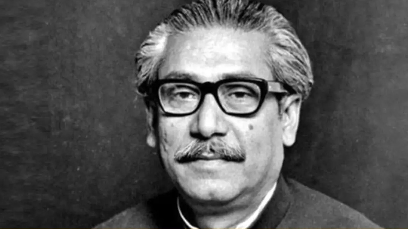 বঙ্গবন্ধুর ৫০তম শাহাদাতবার্ষিকী, জাতি স্মরণ করছে