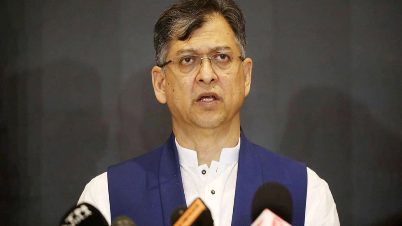 জাতীয় নির্বাচনের দিন গণভোট চান সালাহউদ্দিন আহমদ