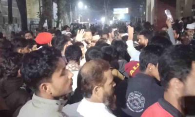 ৫ দফা দাবিতে পঞ্চগড়ে ১১ দলীয় জোটের বিক্ষোভ