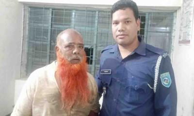 টর্চের আলোয় বাঁচল চালকের প্রাণ, ঘোড়াঘাটে ছিনতাইকারী গ্রেপ্তার