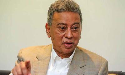 সন্ত্রাস দমনে সরকারকে কঠোর হতে হবে: আমীর খসরু