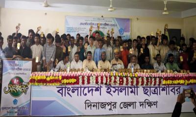 বিরামপুরে জিপিএ-৫ প্রাপ্ত শিক্ষার্থীদের সংবর্ধনা