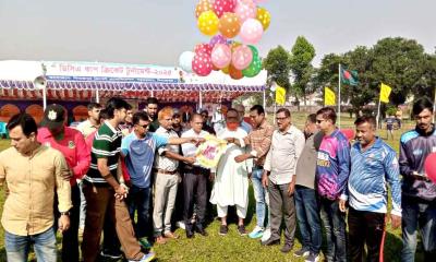 দিনাজপুরে ডিসিএ কাপ ক্রিকেট টুর্নামেন্টের উদ্বোধন, ৫ দলের অংশগ্রহণ