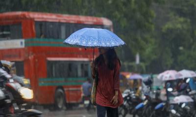 রাজধানীতে আজ হালকা বৃষ্টি হতে পারে, জানাল আবহাওয়া অফিস