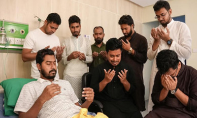 সাবেক ভিপি নুরকে দেখতে হাসপাতালে ডাকসুর নবনির্বাচিত ভিপি সাদিক কায়েম