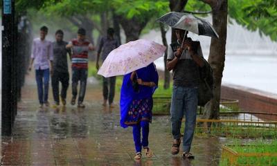 সারাদেশে বৃষ্টি হতে পারে আজ, কমতে পারে তাপমাত্রা