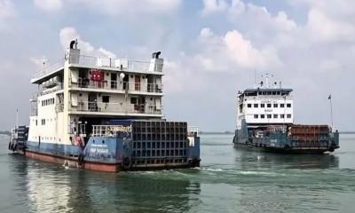 ভোলার ১০ রুটে লঞ্চ চলাচল বন্ধ, উত্তাল নদী