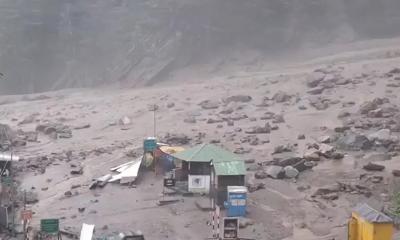 ভারতে আকস্মিক বন্যায় ভেসে গেলেন ১১ সেনা,