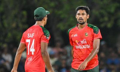 মিরপুরে মোস্তাফিজের নতুন রেকর্ড: টি-টোয়েন্টিতে বাংলাদেশের সেরা বোলিং!