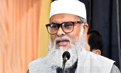 ৩ হাজার বিড়ি নিয়ে সৌদি, স্বর্ণ এনে ধরা এজেন্সি মালিক