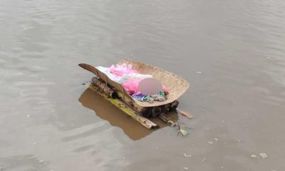 ভারত থেকে ভেলায় ভাসতে ভাসতে কুড়িগ্রামে শিশুর লাশ