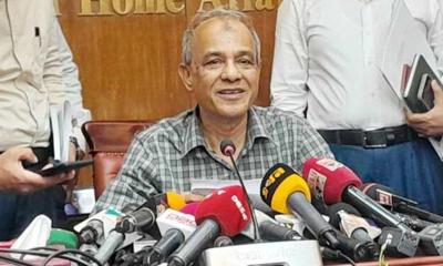 গোপালগঞ্জে গুলির ঘটনা: পরিস্থিতি নিয়ন্ত্রণে সেনাবাহিনীর পদক্ষেপ, স্বরাষ্ট্র উপদেষ্টার ব্যাখ্যা