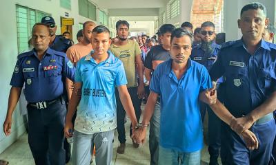 রংপুরে হিন্দুপল্লিতে হামলা:গ্রেপ্তার পাঁচজন কারাগারে, রিমান্ড শুনানি বৃহস্পতিবার