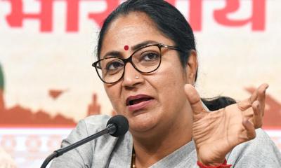 দিল্লির মুখ্যমন্ত্রী নিজ বাসভবনে হামলার শিকার
