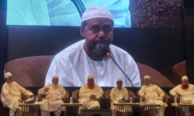 শিক্ষার্থীদের রাজনীতিতে ব্যবহার করা জুলুম: বায়তুল মোকাররমের খতিব