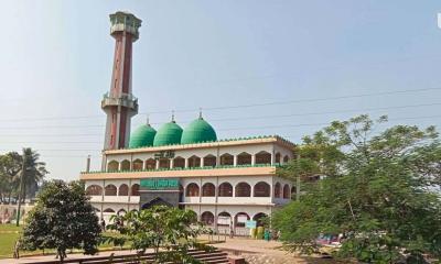 ঐতিহাসিক পাগলা মসজিদের ১০ তলা ভবন হবে তুরস্কের আদলে: ধর্ম উপদেষ্টা