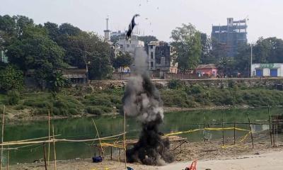 ফরিদপুরে নিষ্ক্রিয় করা হলো শক্তিশালী বোমা