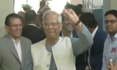 ভোট দিলেন প্রধান উপদেষ্টা ড. মুহাম্মদ ইউনূস