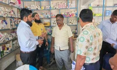 কাহারোলে ফার্মেসী সহ একাধিক ফাস্ট ফুডের দোকানে অভিযান ও জরিমানা