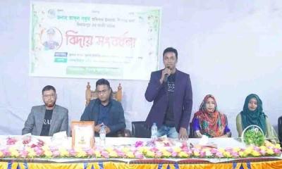 কর্মদক্ষতা ও সততার দৃষ্টান্ত বীরগঞ্জে বিদায়ী ওসিকে সম্মাননা