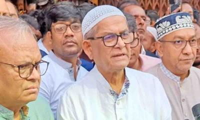 খালেদা জিয়ার লন্ডন যাওয়া নিয়ে স্পষ্ট বার্তা মির্জা ফখরুলের
