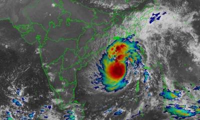 ঘূর্ণিঝড় ‘ডিটওয়াহ’র কারণে সমুদ্র বন্দরে সতর্কতা