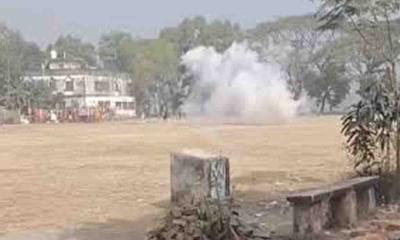 মুন্সীগঞ্জে কেন্দ্রের পাশে ককটেল বিস্ফোরণ