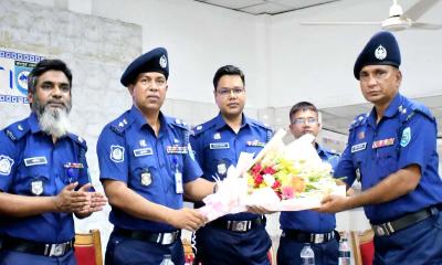 দিনাজপুরে আরআই মুকুল হোসেনের পদোন্নতিজনিত বিদায় সংবর্ধনা