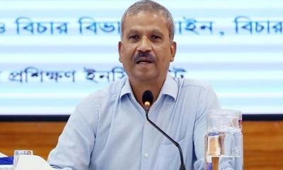 জুলাই-আগস্টের হত্যাযজ্ঞের বিচার গতি সন্তোষজনক: আইন উপদেষ্টা