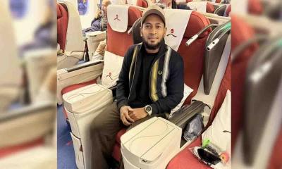 নিরাপদে দেশে ফিরেছেন ক্রিকেটার মুশফিকুর রহিম