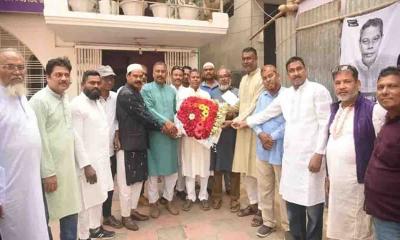 এমপি সৈয়দ জাহাঙ্গীর আলমকে শ্রমিক ইউনিয়নের সংবর্ধনা