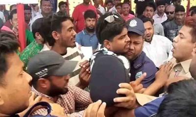 নীলফামারীতে স্বাধীনতা দিবসের অনুষ্ঠানে হট্টগোল ও উত্তেজনা